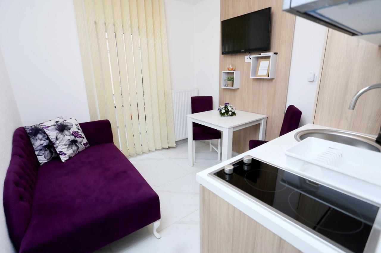 Apartmani Mila Laktaši Zewnętrze zdjęcie