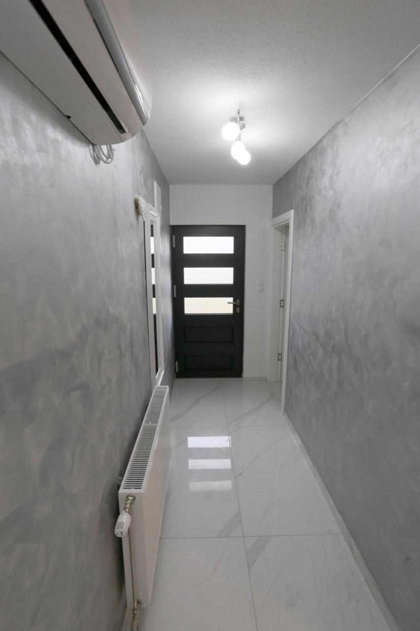 Apartmani Mila Laktaši Zewnętrze zdjęcie
